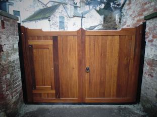 Flood Divert hardwood flood gates 'gunstock top' style