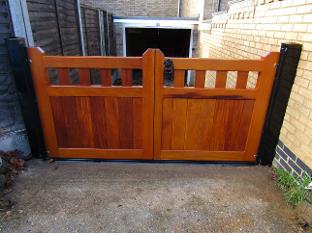 Builders Style Flood Divert hardwood flood gates