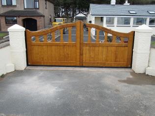 Flood Divert Classic style gates with timber shaped spindles